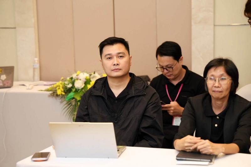 ปลัด พม. เป็นประธา�