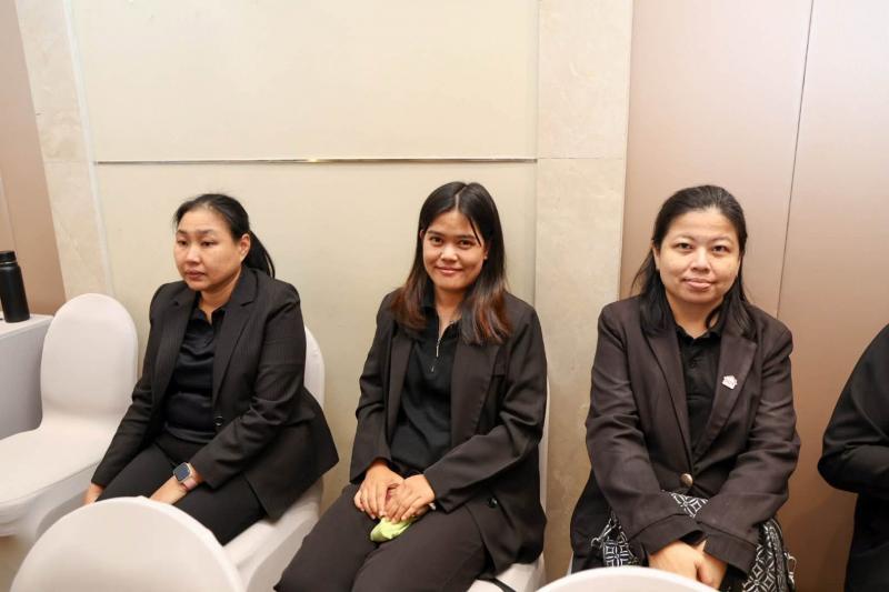ปลัด พม. เป็นประธา�