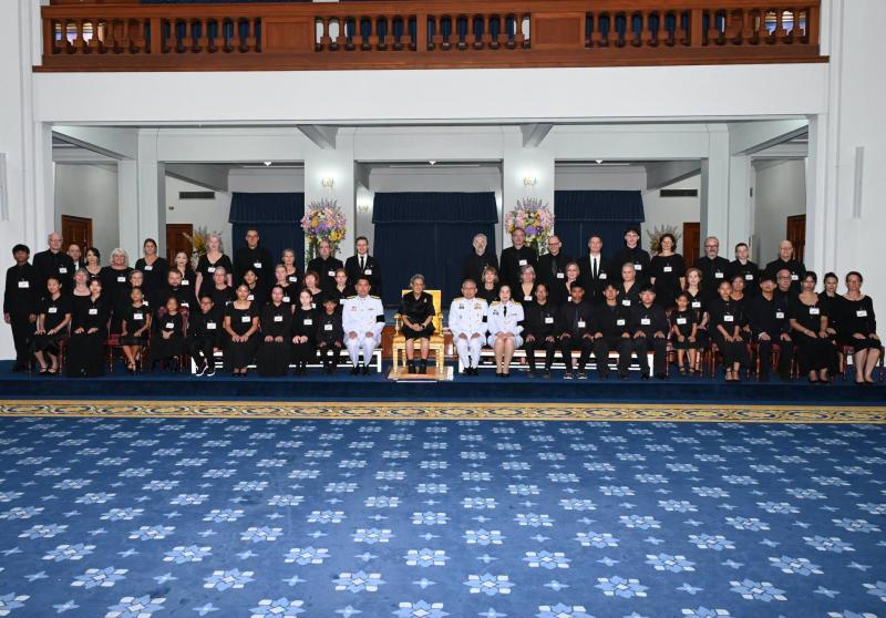 สมเด็จพระกนิษฐาธ�