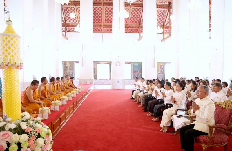 ปลัด พม. นำคณะผู้บ�