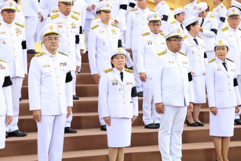 นางสาวสุนีย์ ศรีส�