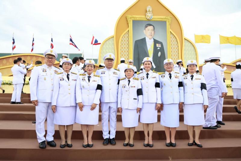 นางสาวสุนีย์ ศรีส�