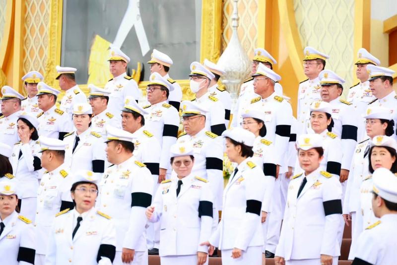 นางสาวสุนีย์ ศรีส�