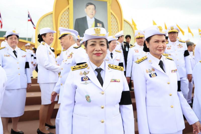 นางสาวสุนีย์ ศรีส�