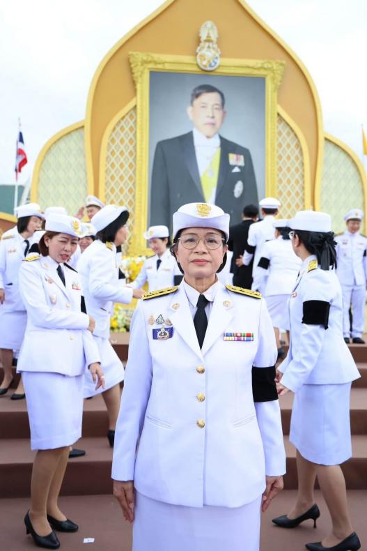 นางสาวสุนีย์ ศรีส�