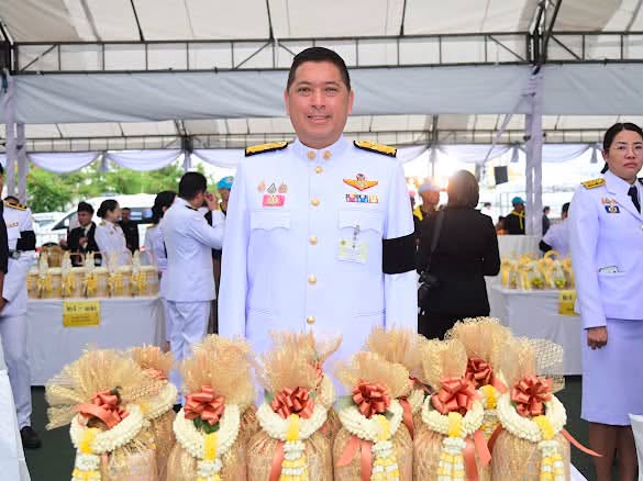 รมว.พม. เข้าร่วมพิ�