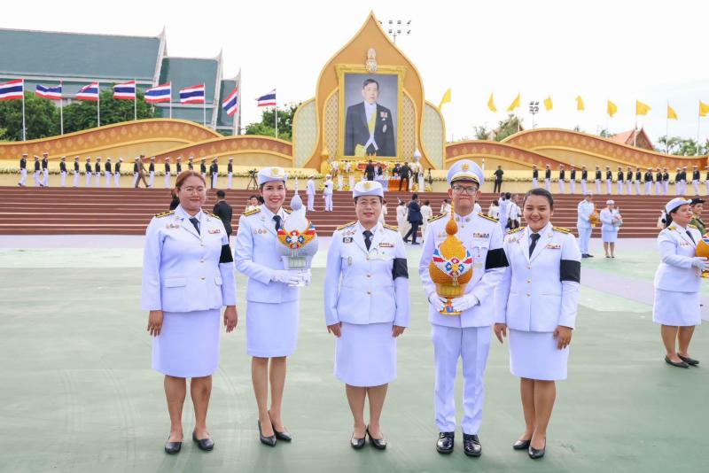 นางเตือนใจ คงสมบั�