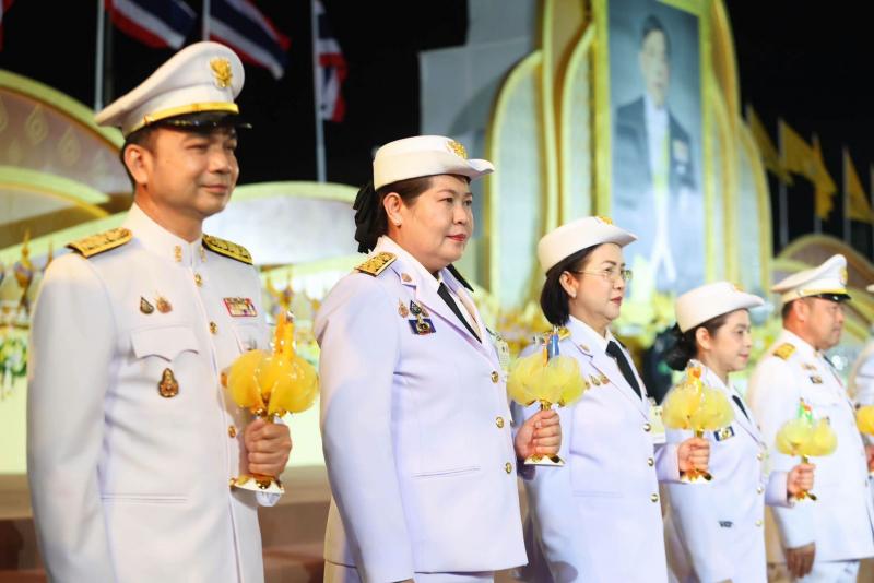 นางเตือนใจ คงสมบั�