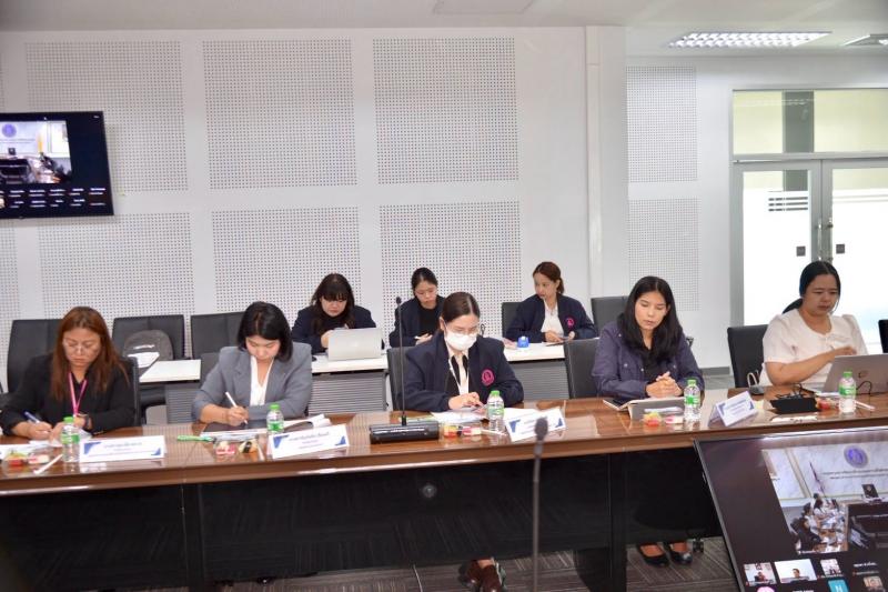 นางสาวสุนีย์ ศรีส�