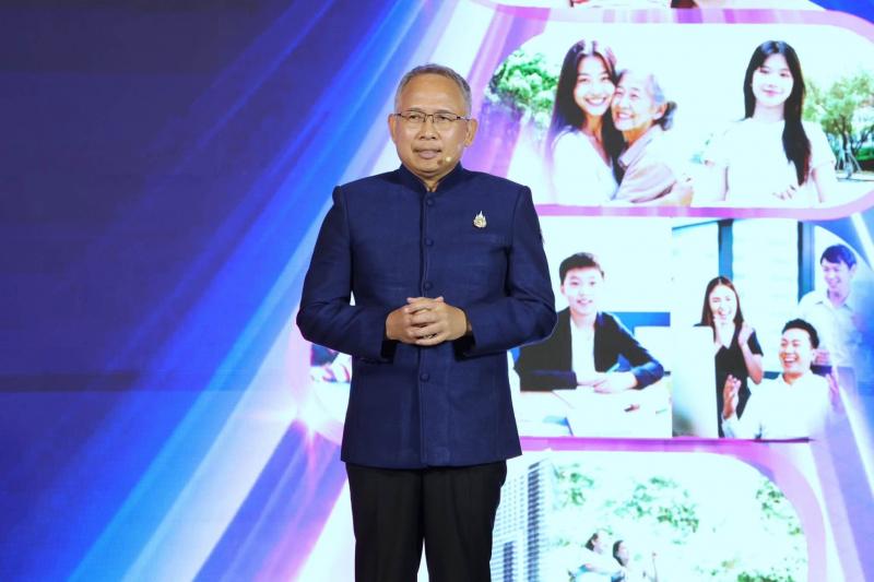 ปลัด พม. เป็นประธา�