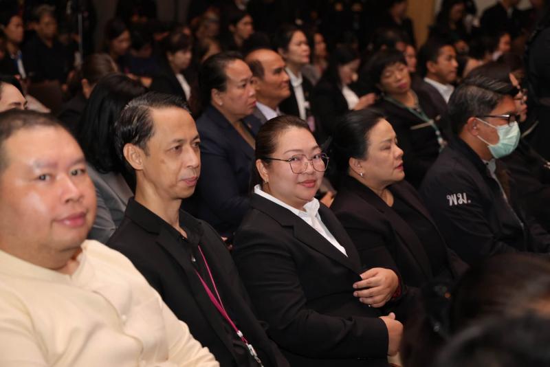 ปลัด พม. เป็นประธา�
