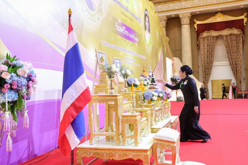 ปลัด พม. และ ดร.ลาลี