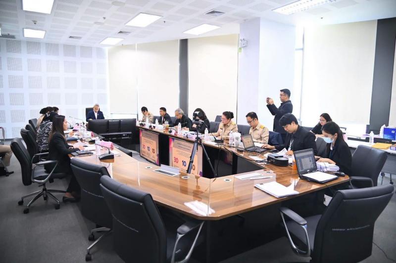 สำนักงานปลัดกระท�