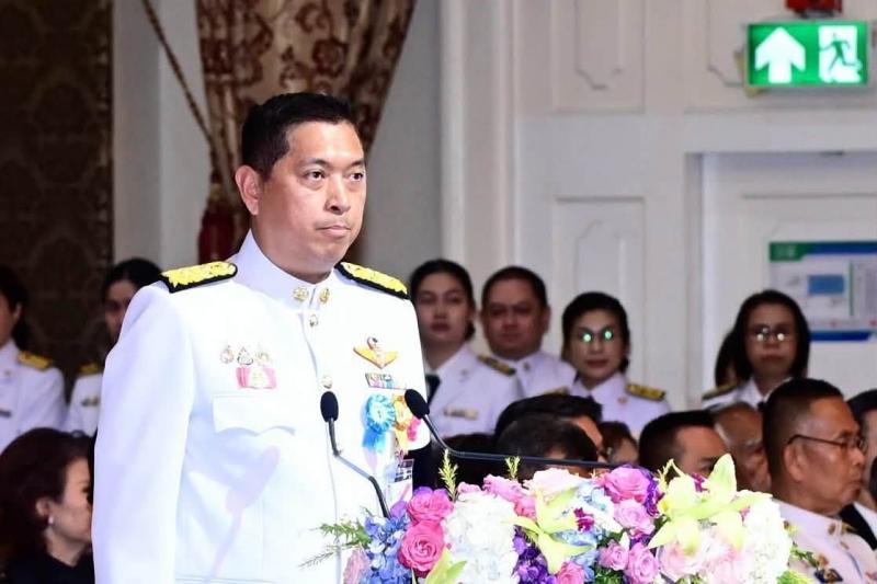 สมเด็จพระนางเจ้า�