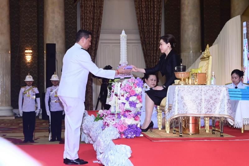 สมเด็จพระนางเจ้า�