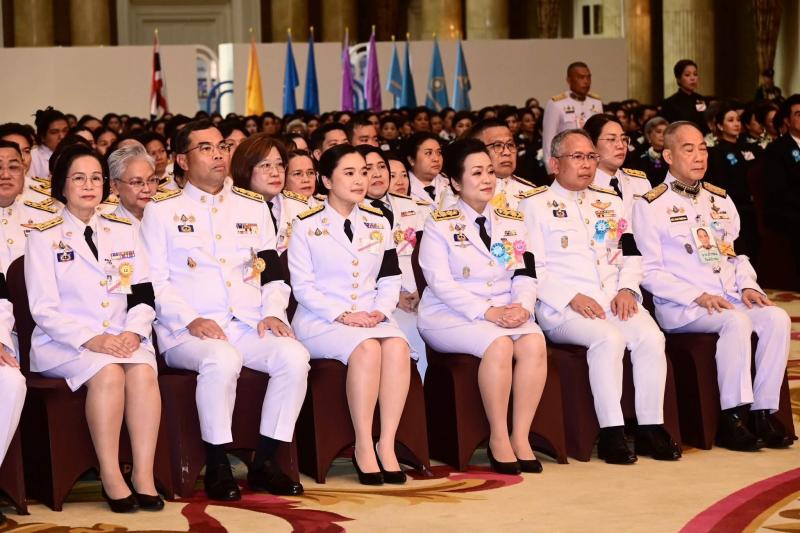 สมเด็จพระนางเจ้า�