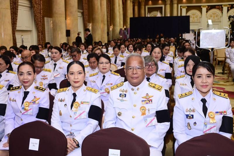 สมเด็จพระนางเจ้า�