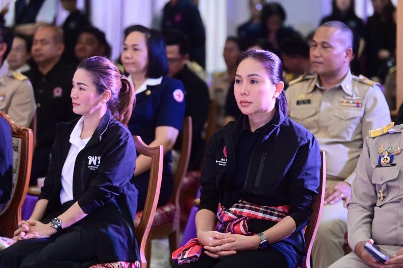 รมว.พม. เป็นประธาน�