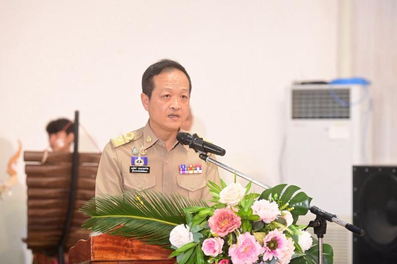 รมว.พม. เป็นประธาน�