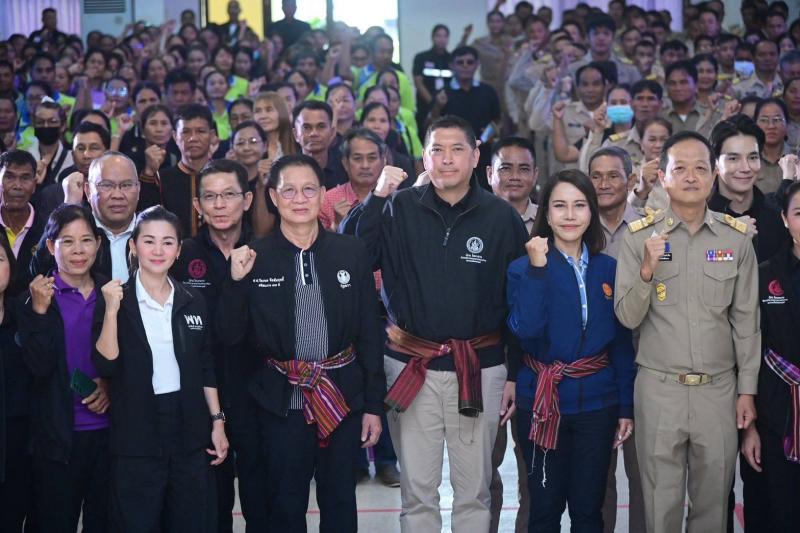 "นิกร โสมกลาง" ร