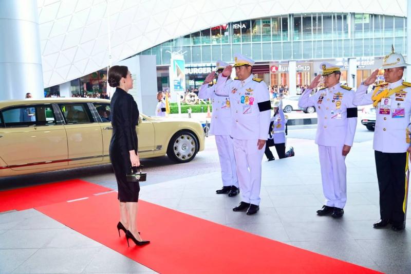 สมเด็จพระนางเจ้า�