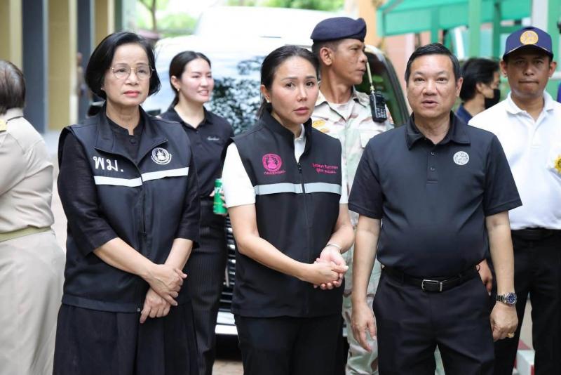 "นิกร โสมกลาง" น