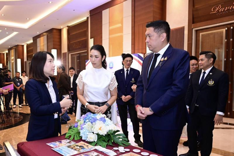 นิกร โสมกลาง หนุน �