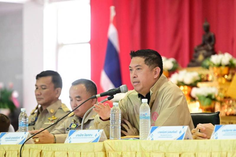 "นิกร โสมกลาง" น