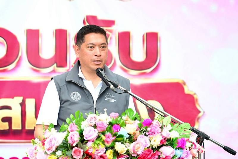 "นิกร โสมกลาง" ย