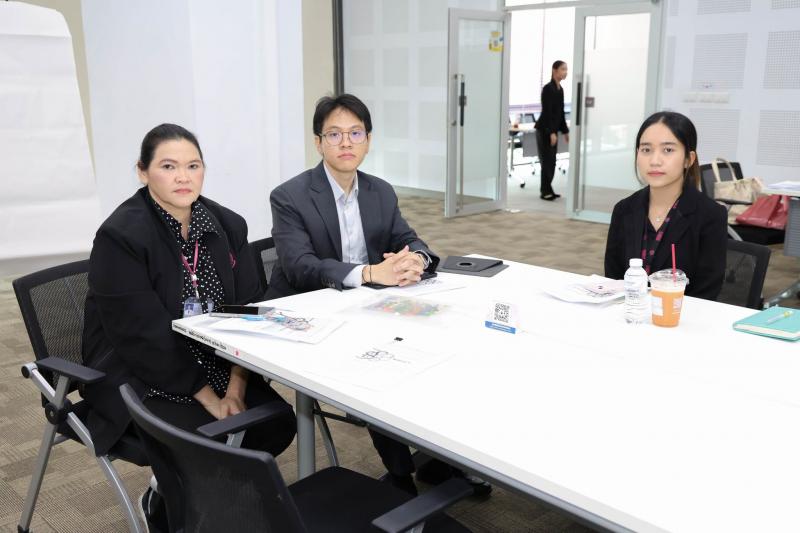นางเตือนใจ คงสมบั�