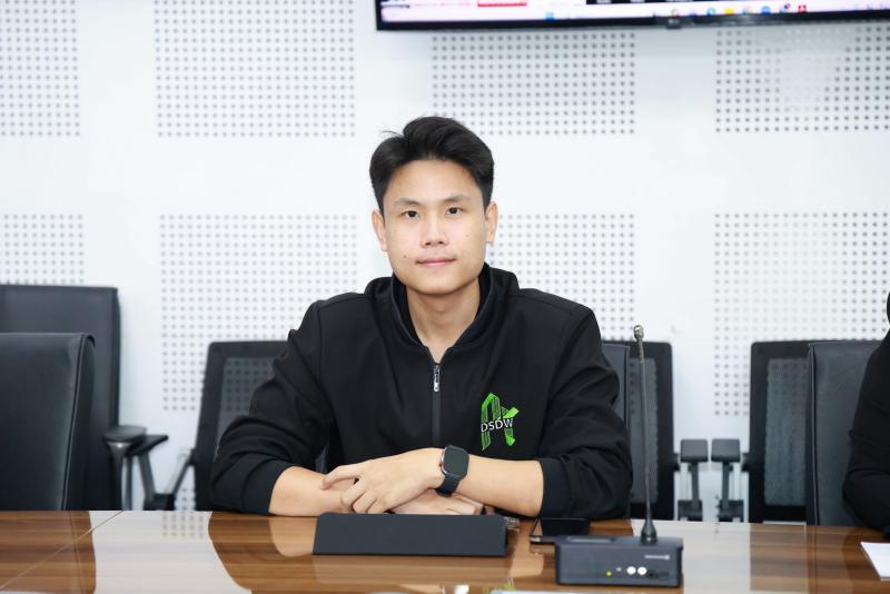 นางเตือนใจ คงสมบั�