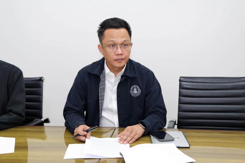 ปลัด พม. เป็นประธา�