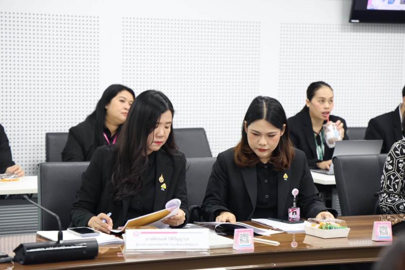 ปลัด พม. เป็นประธา�