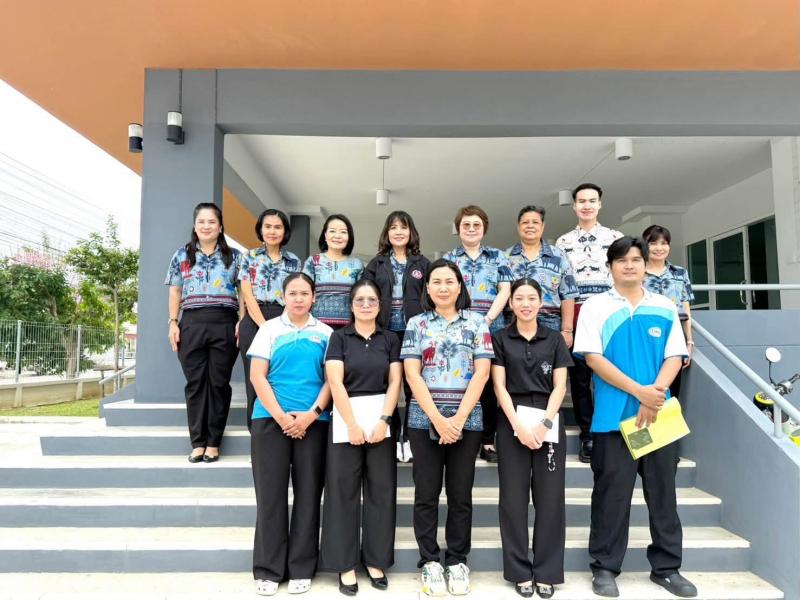 นางสาวชวนชม จันทะ�