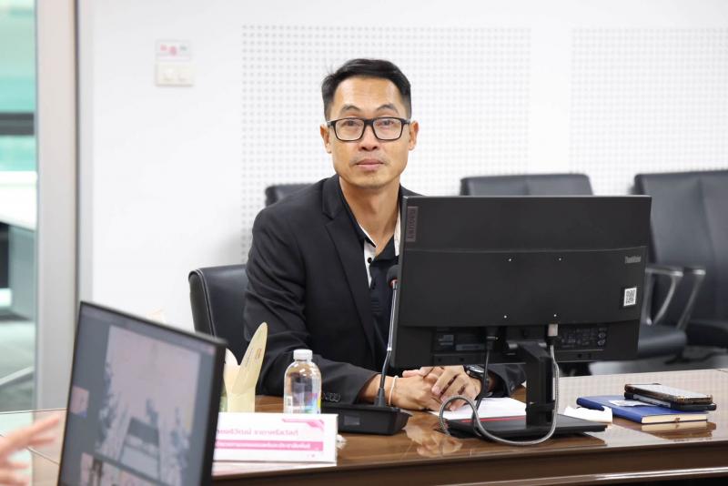 นางเตือนใจ คงสมบั�