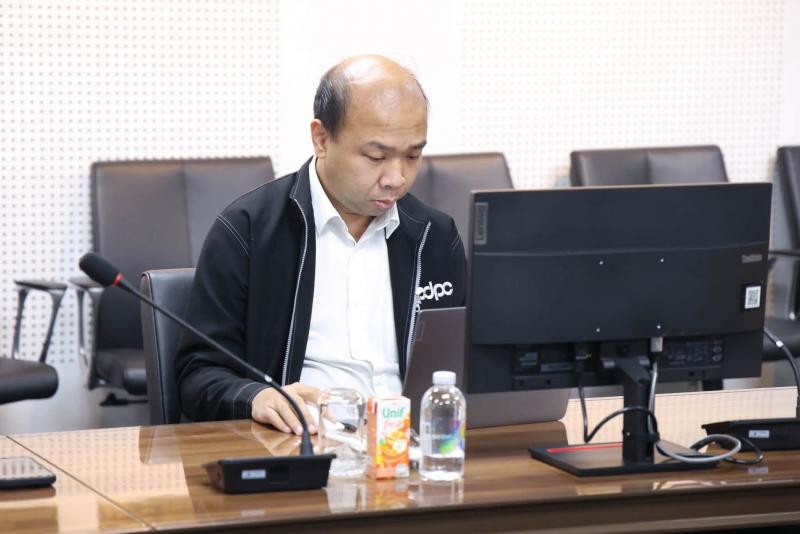 นางเตือนใจ คงสมบั�