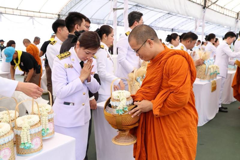 รมว.พม. พร้อมด้วย ป�
