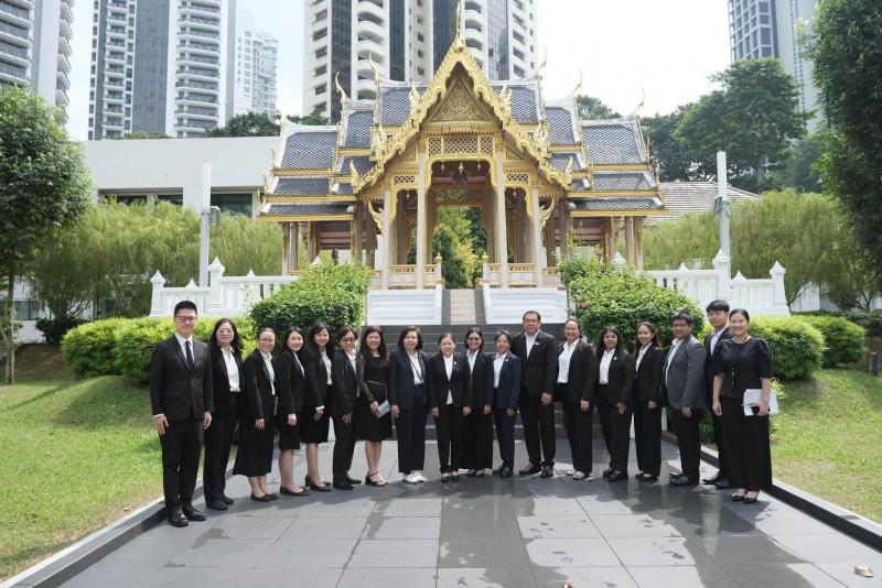 นางศิริลักษณ์ มีม�