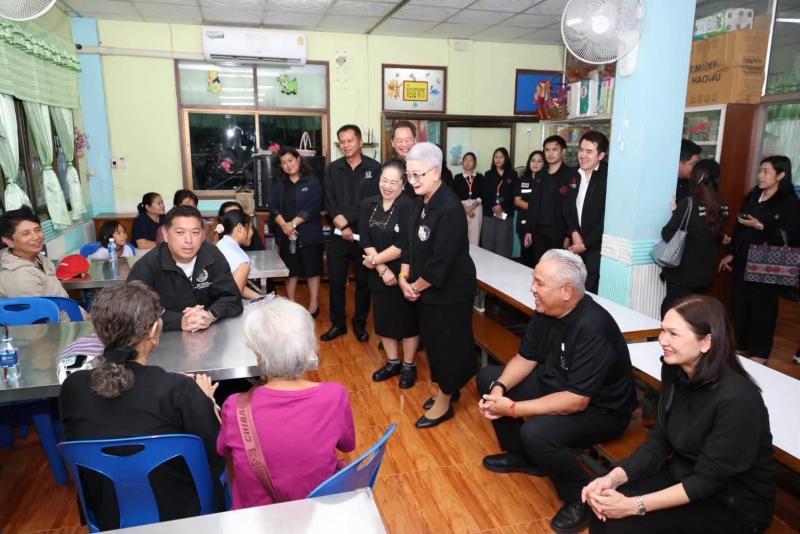 "นิกร โสมกลาง" น