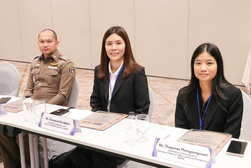 นางสาวสุนีย์ ศรีส�