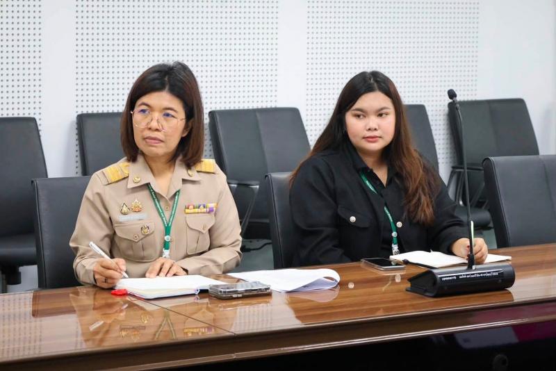 นางสาวสุนีย์ ศรีส�