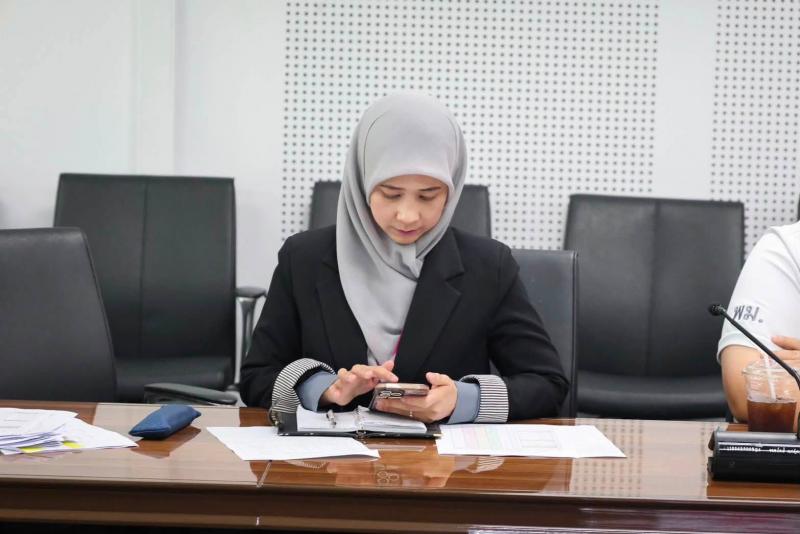 นางสาวสุนีย์ ศรีส�