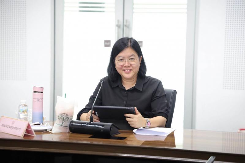 นางสาวสุนีย์ ศรีส�