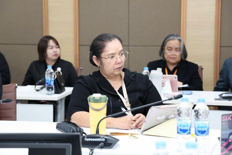 ปลัด พม. เป็นประธา�