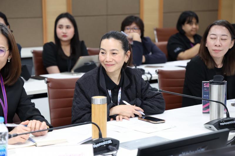 ปลัด พม. เป็นประธา�