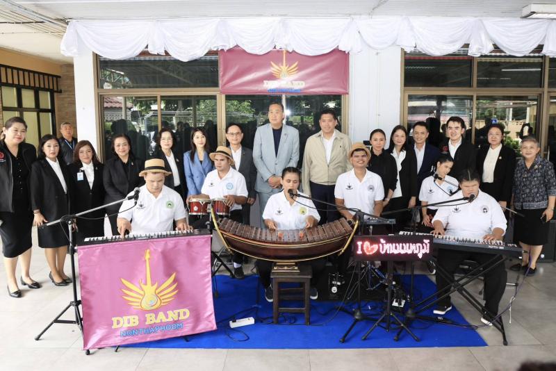 "นิกร โสมกลาง" ร
