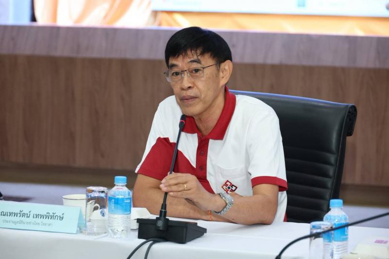 "นิกร โสมกลาง" ร