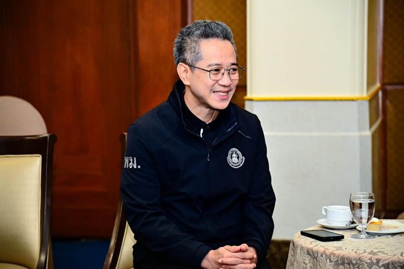 นายกันตพงศ์ รังษี�