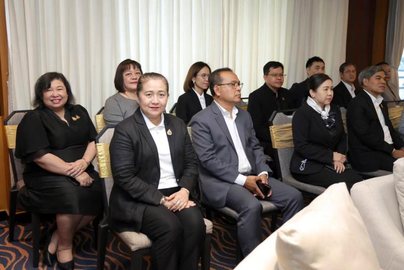 ปลัด พม. เป็นประธา�