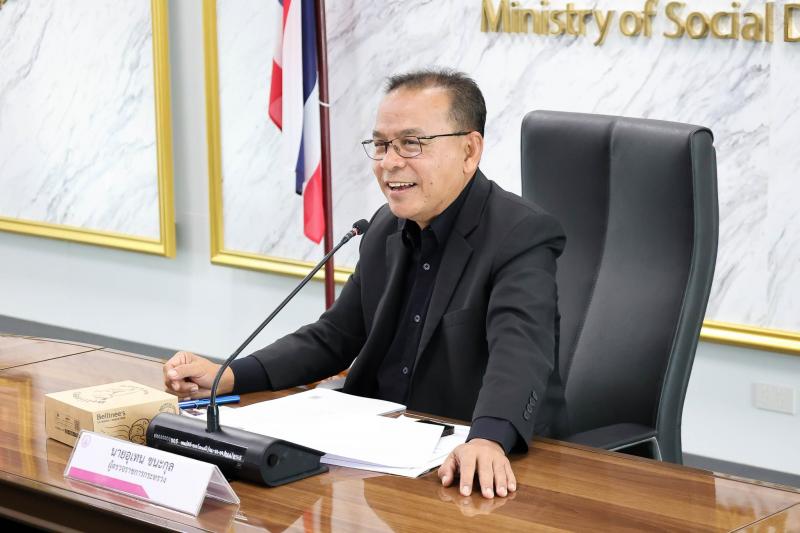 นายอุเทน ชนะกุล ผู